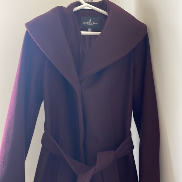 London Fog Pea coat plum colour - Picture 3 of 5